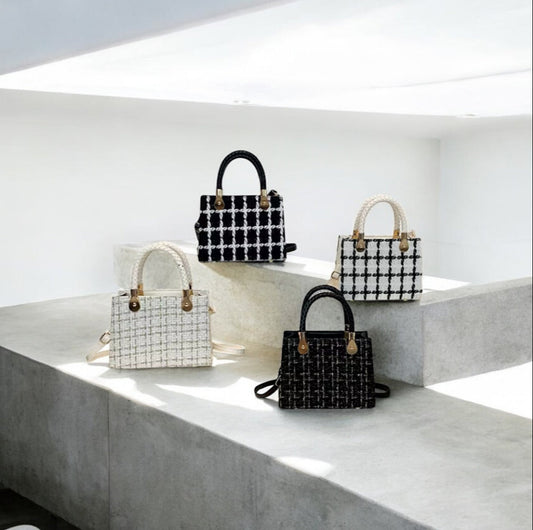 LÉMORIA – Tweed Handbag with Gold Handles